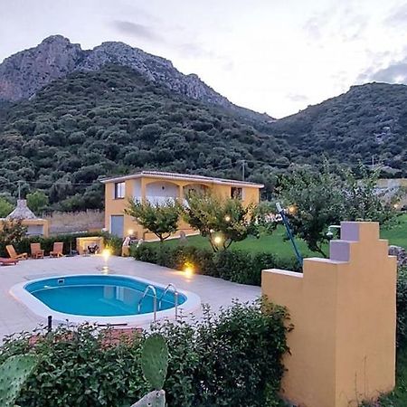 Indipendente Con Piscina Uso Esclusivo Internet Illimitato Villa Siniscola Exterior photo
