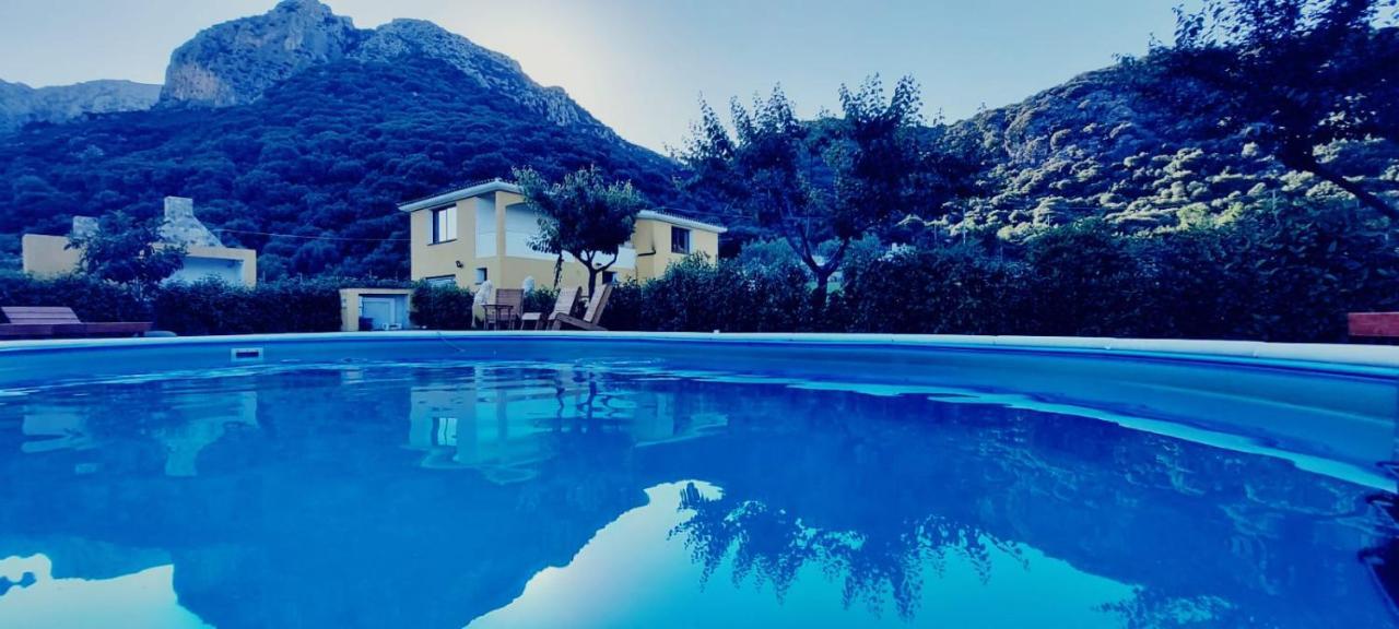 Indipendente Con Piscina Uso Esclusivo Internet Illimitato Villa Siniscola Exterior photo
